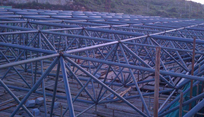 三清山概述网架加工公司对网架保温隔热的办法