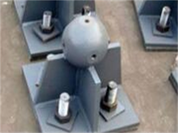 三清山螺栓球网架支座